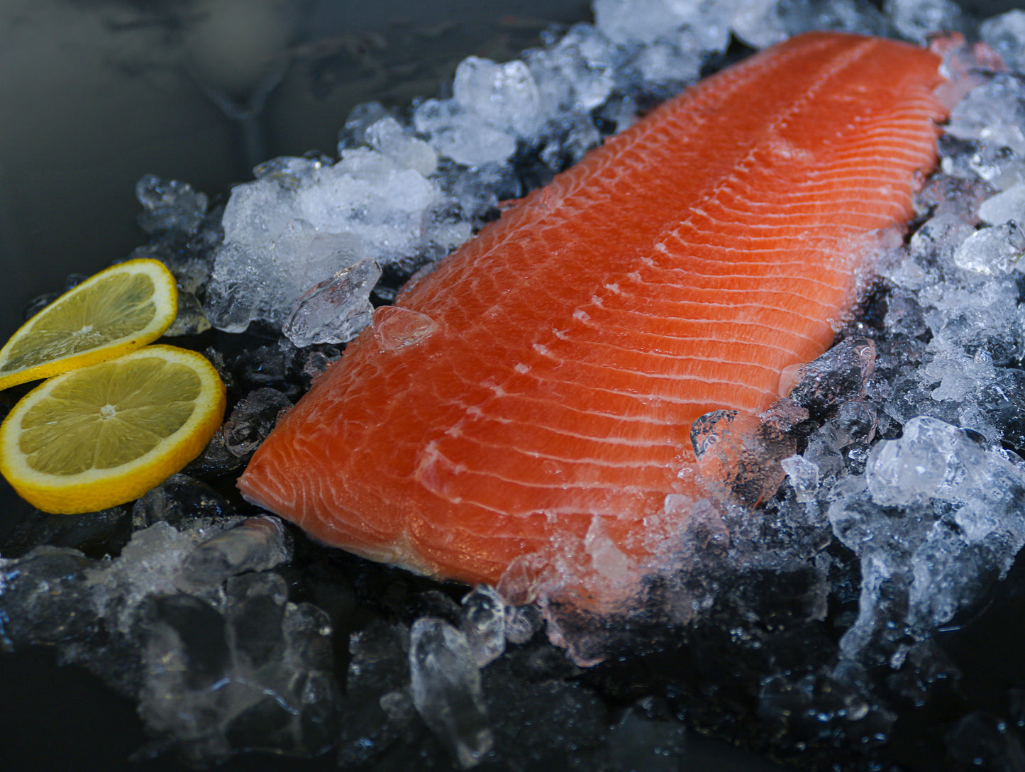 Tiefkühlfrisch - LandLachs - Filet, roh mit Haut