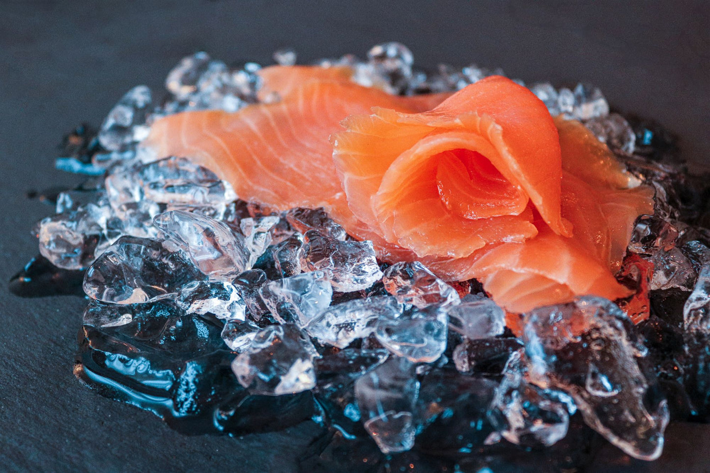 Tiefkühlfrisch - LandLachs-Räucherlachs - 100g, geschnitten