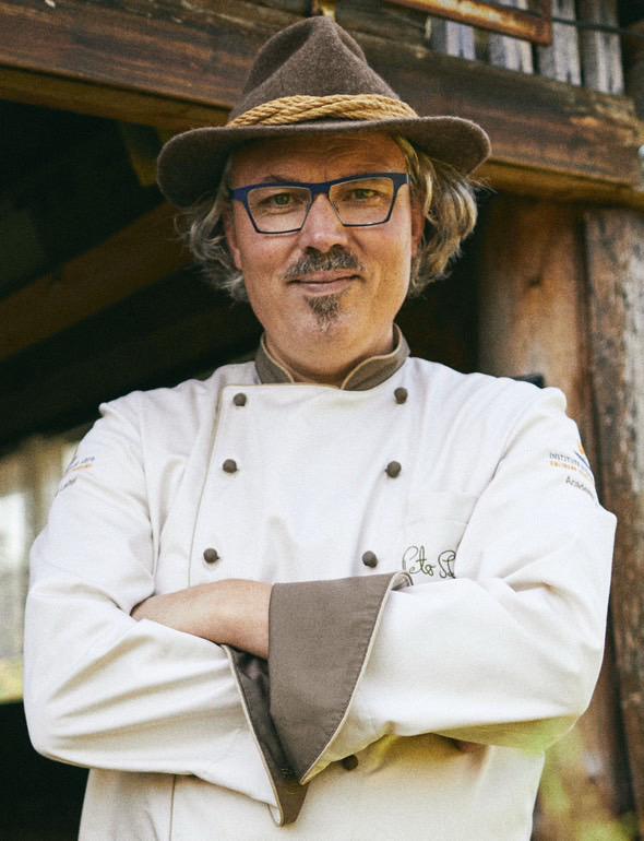 in sternekoch mit Hut namens peter scharff 